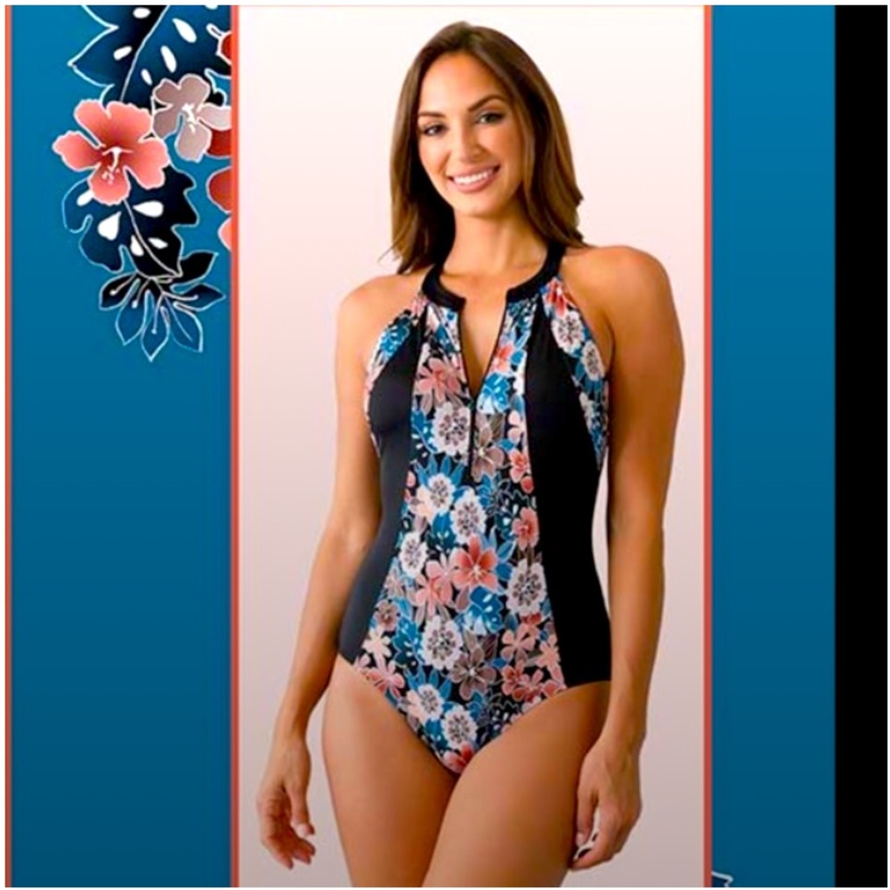Fit 4 Ur C's Victoria Hi Neck Zip Tank~Size 18 Black and Floral NWT
